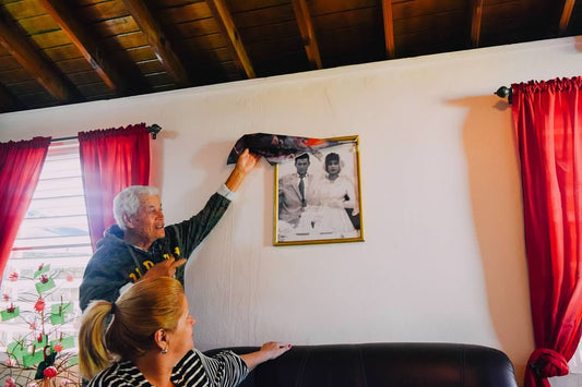Conociendo a Los Tío Abuelos